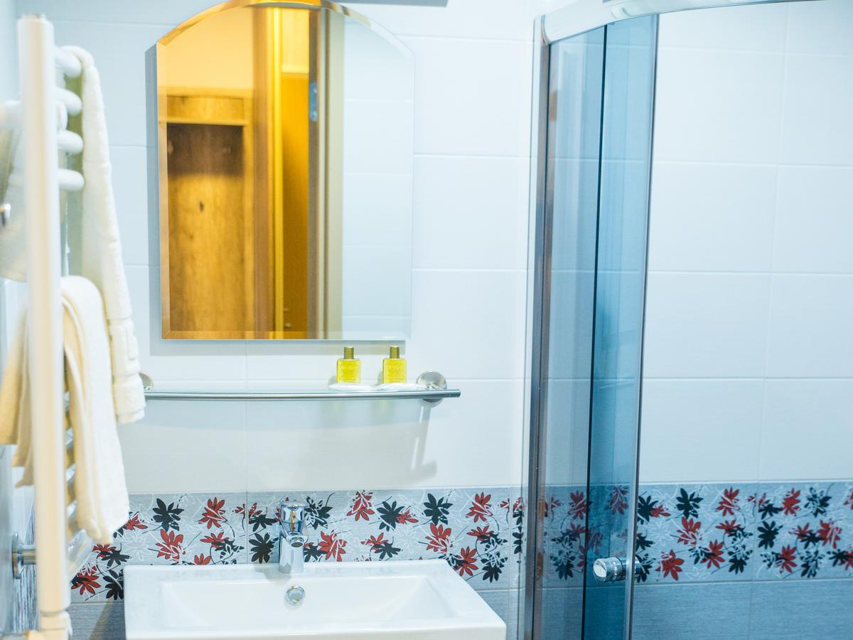 Ankur Hotell Mustvee Exterior foto